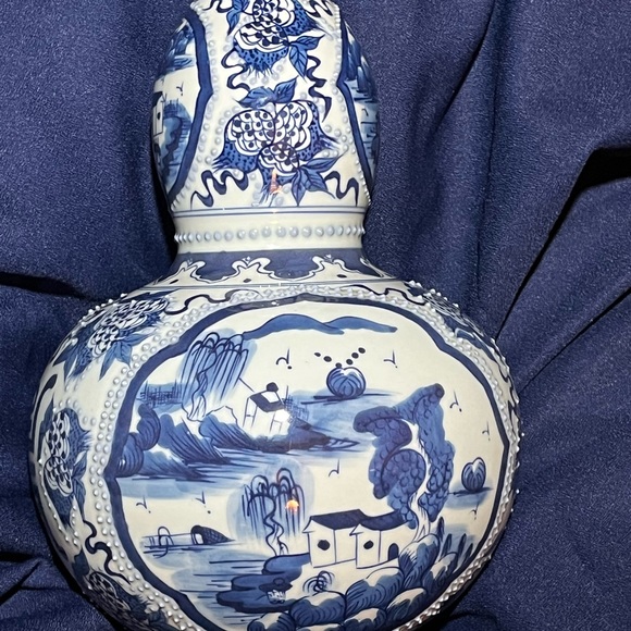 Vintage blue white double Gourd vase - Picture 6 of 8